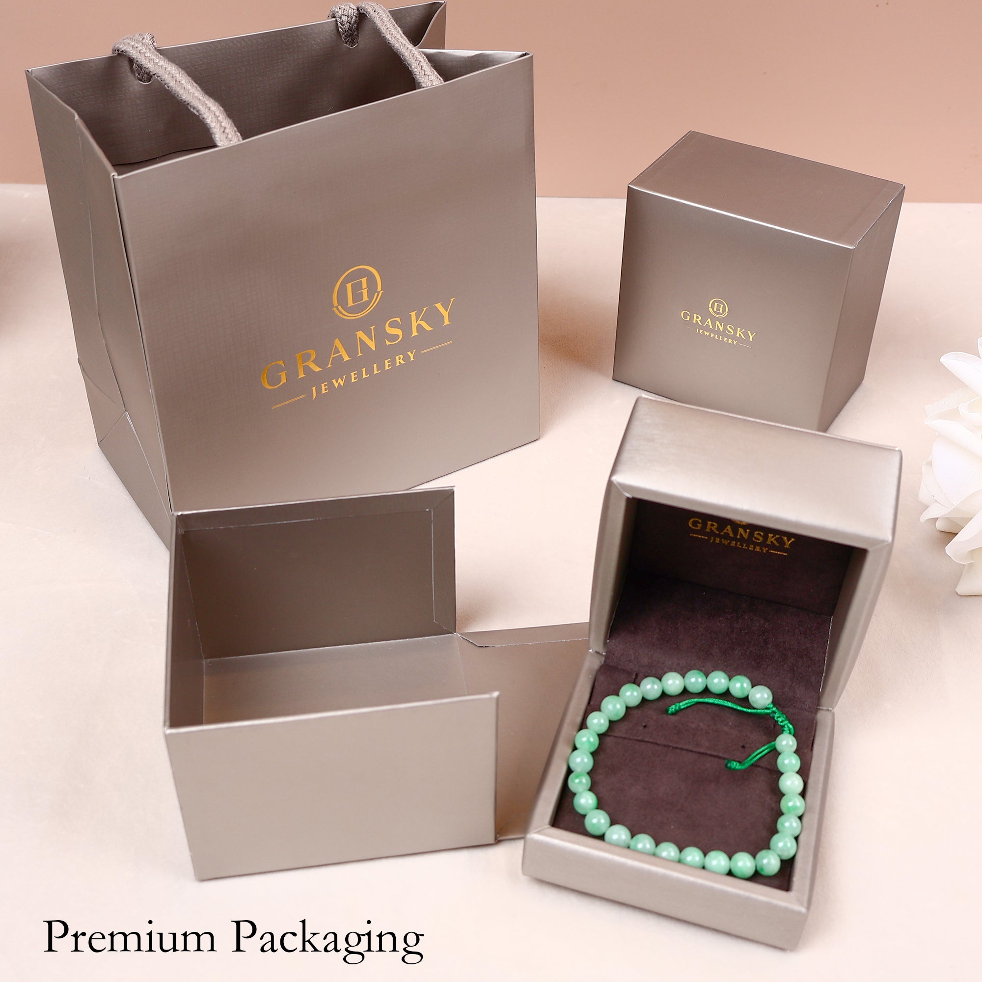 Natural Type A Burmese Bright Green Bead Jade Bracelet Packaging