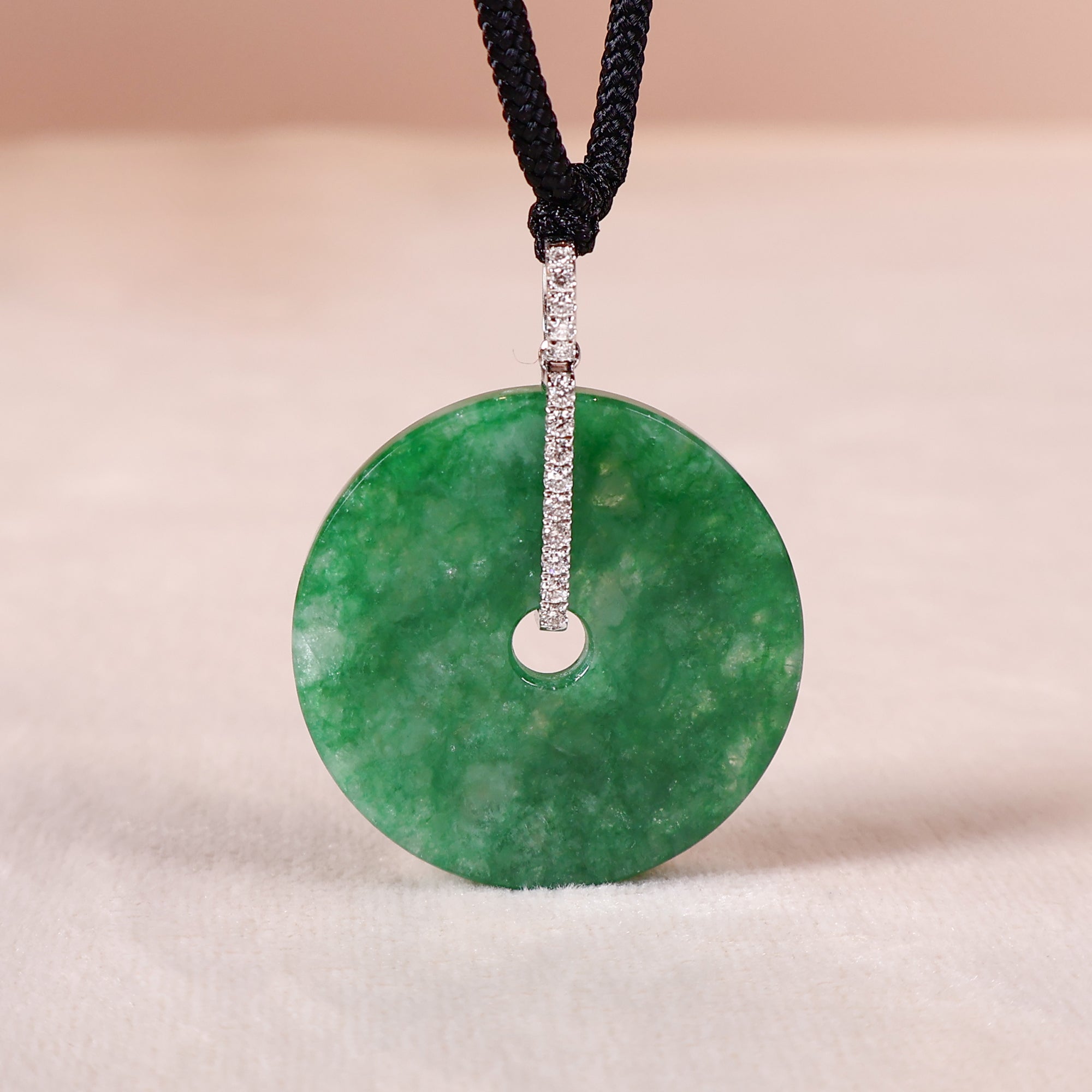 8k White Gold Diamonds Natural Green Disc Jade Pendant