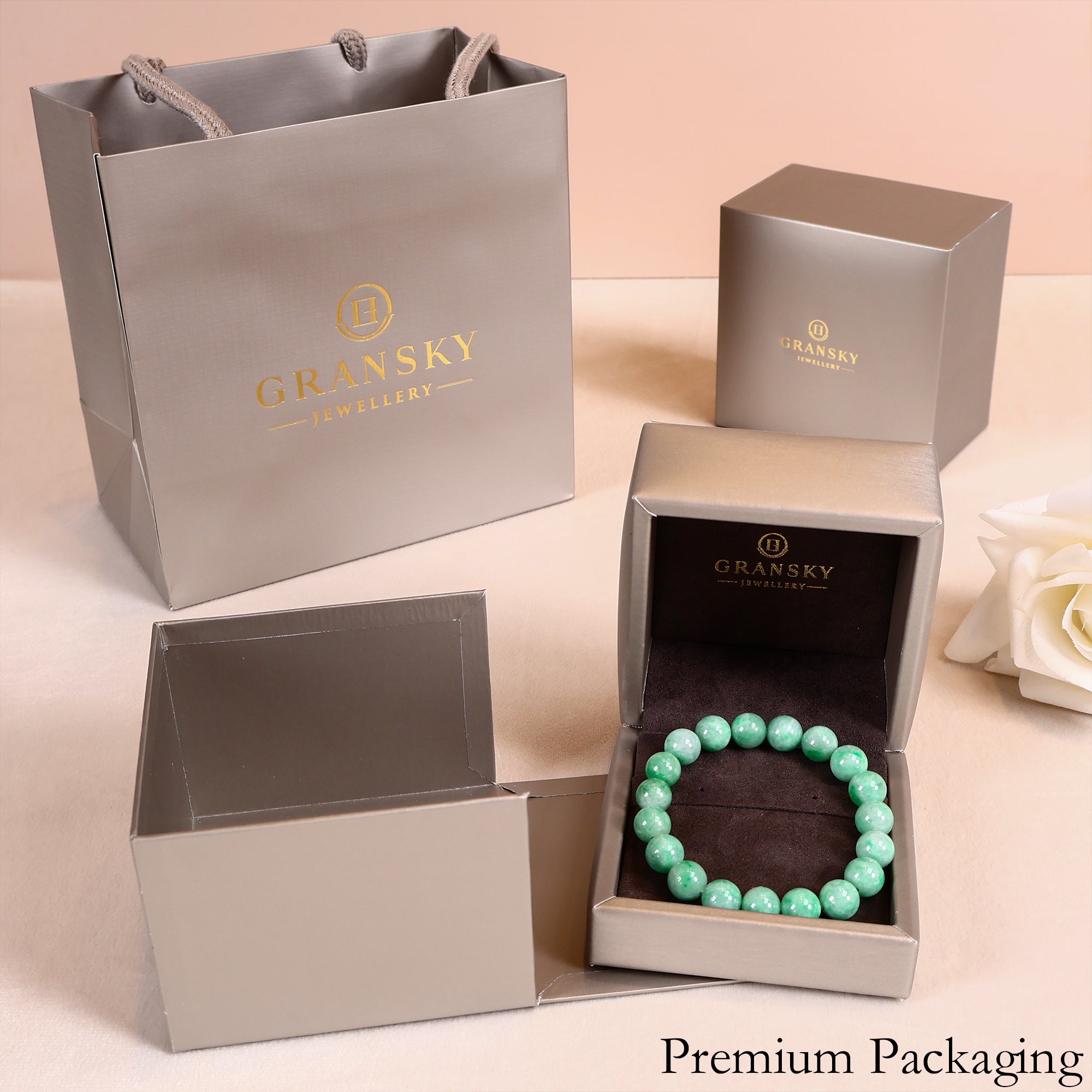 Natural Type A Burmese Bright Green Bead Jade Bracelet Packaging