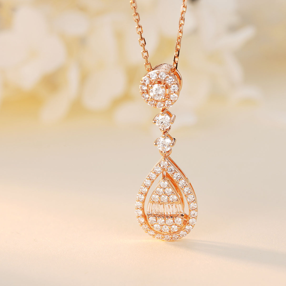 Gransky 18K Rose Gold Water Drop Shape Diamond Charm Necklace Jewelry