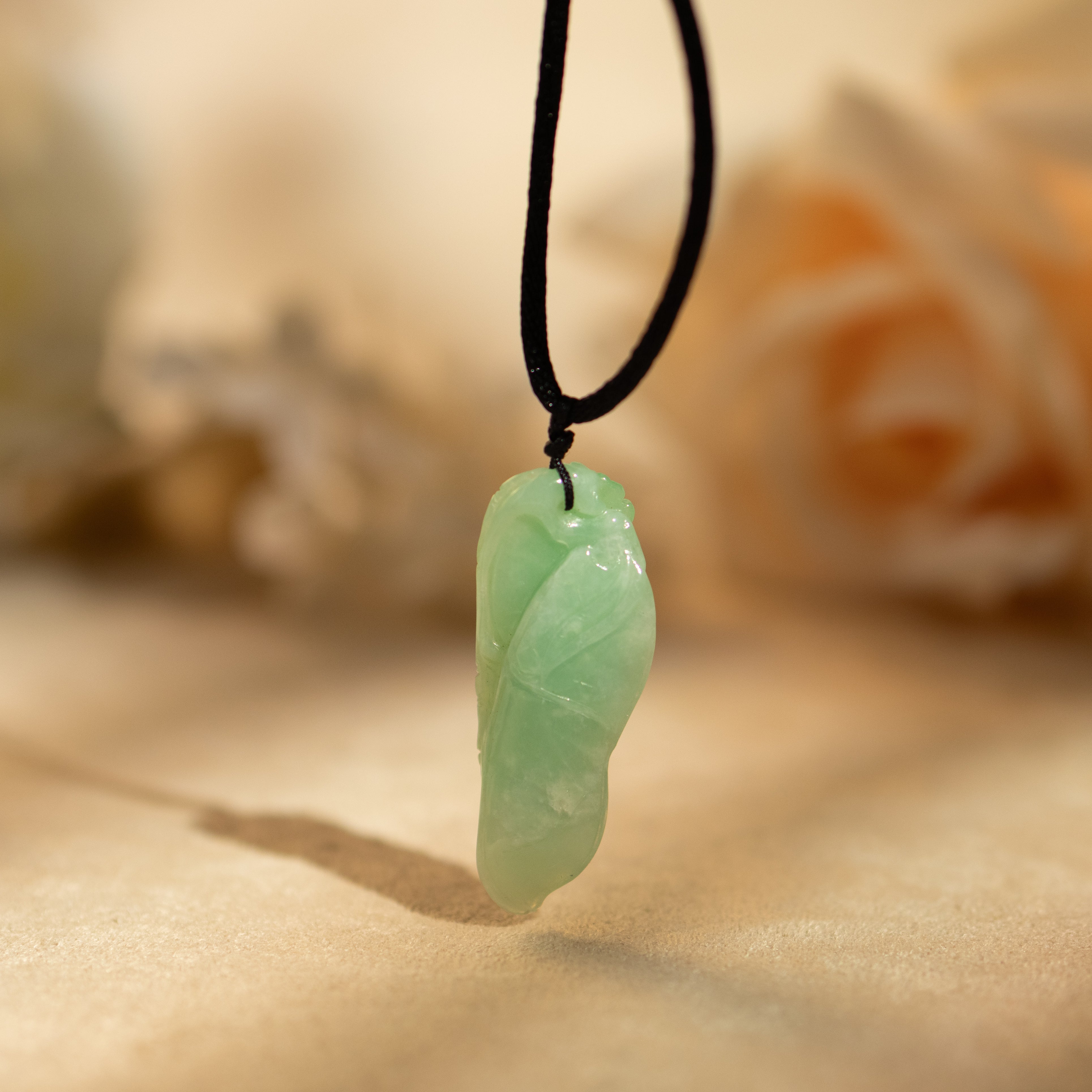 Grade A : Real hot old Ruyi jade pendant