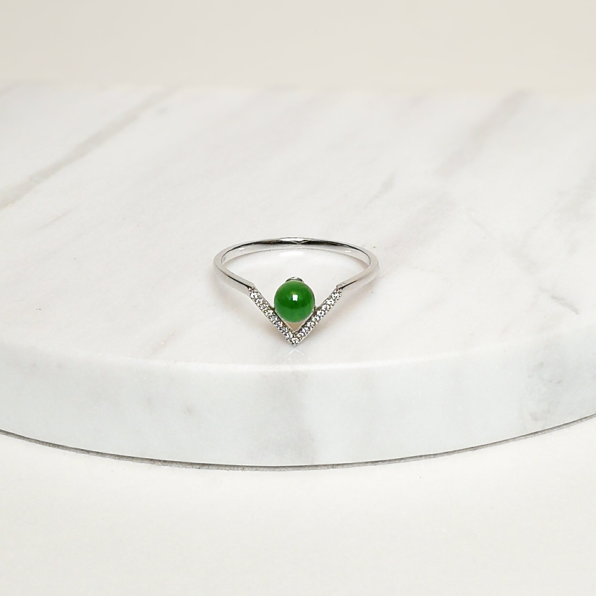 Gransky Natural Jadeite Sweet Jade Bead Ring